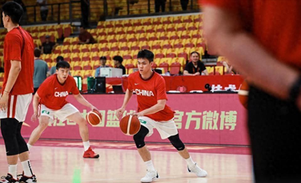 3年4740万！米切尔罗宾逊的加盟，能给凯尔特人带来什么？