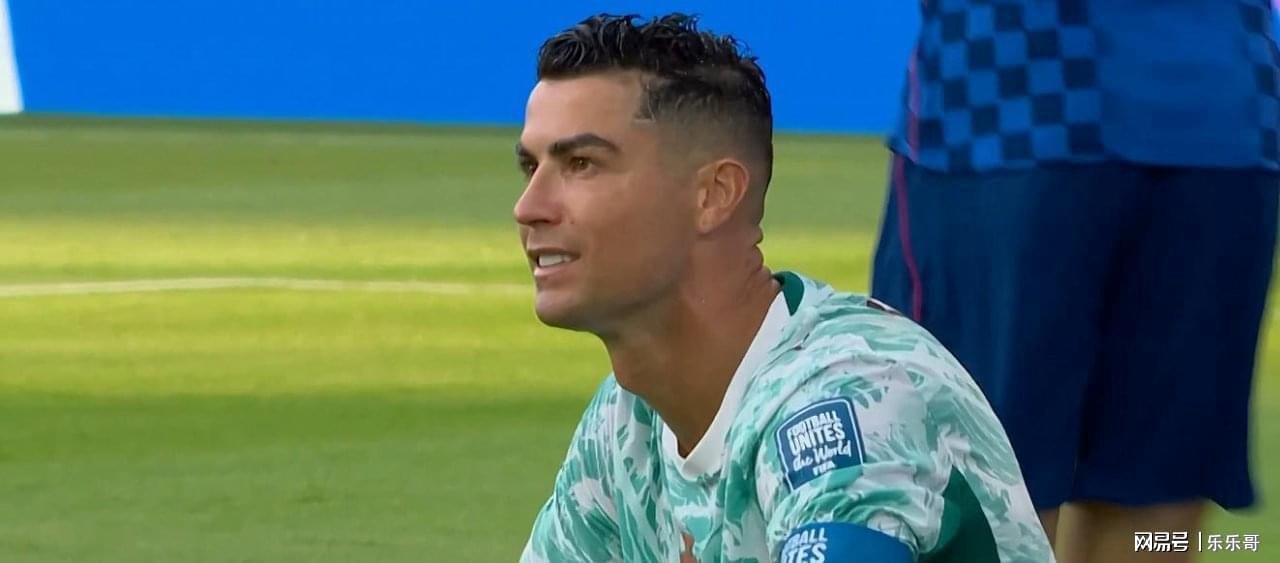 战卡塔尔12人大名单出炉,记者4个字点评中国男篮阵容:服从管理